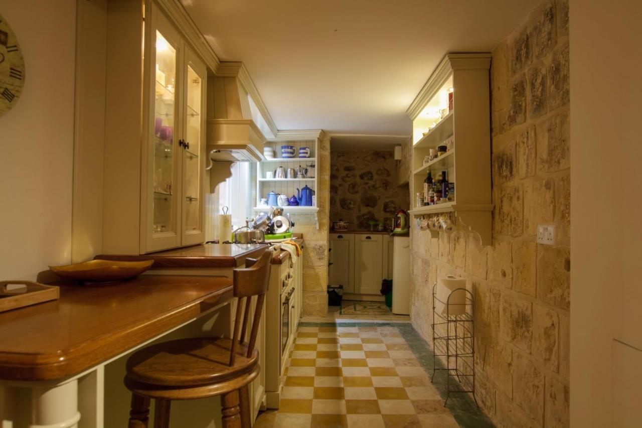 Town House Steeped In History Villa Rabat Exteriör bild