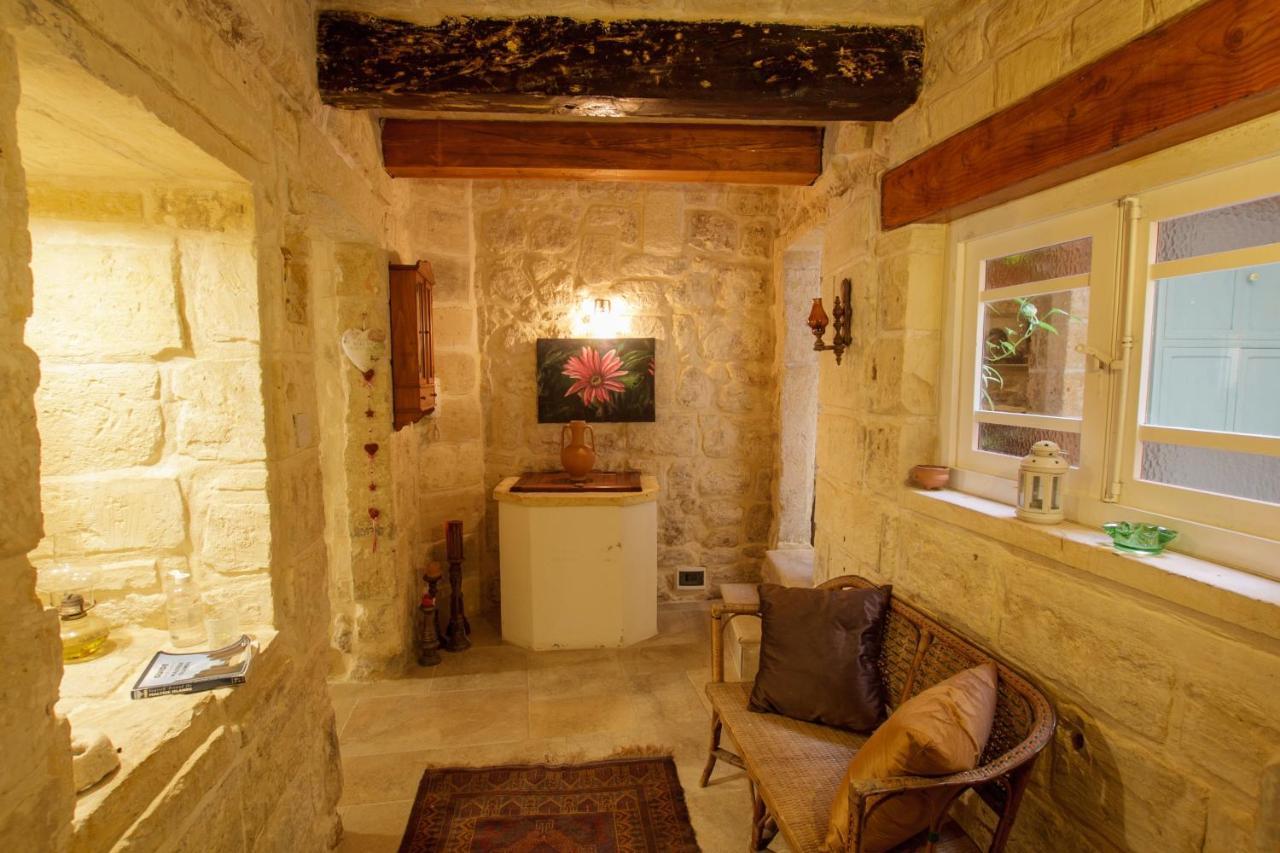 Town House Steeped In History Villa Rabat Exteriör bild