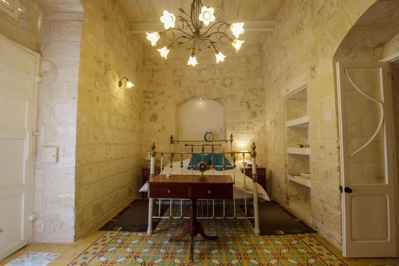 Town House Steeped In History Villa Rabat Exteriör bild