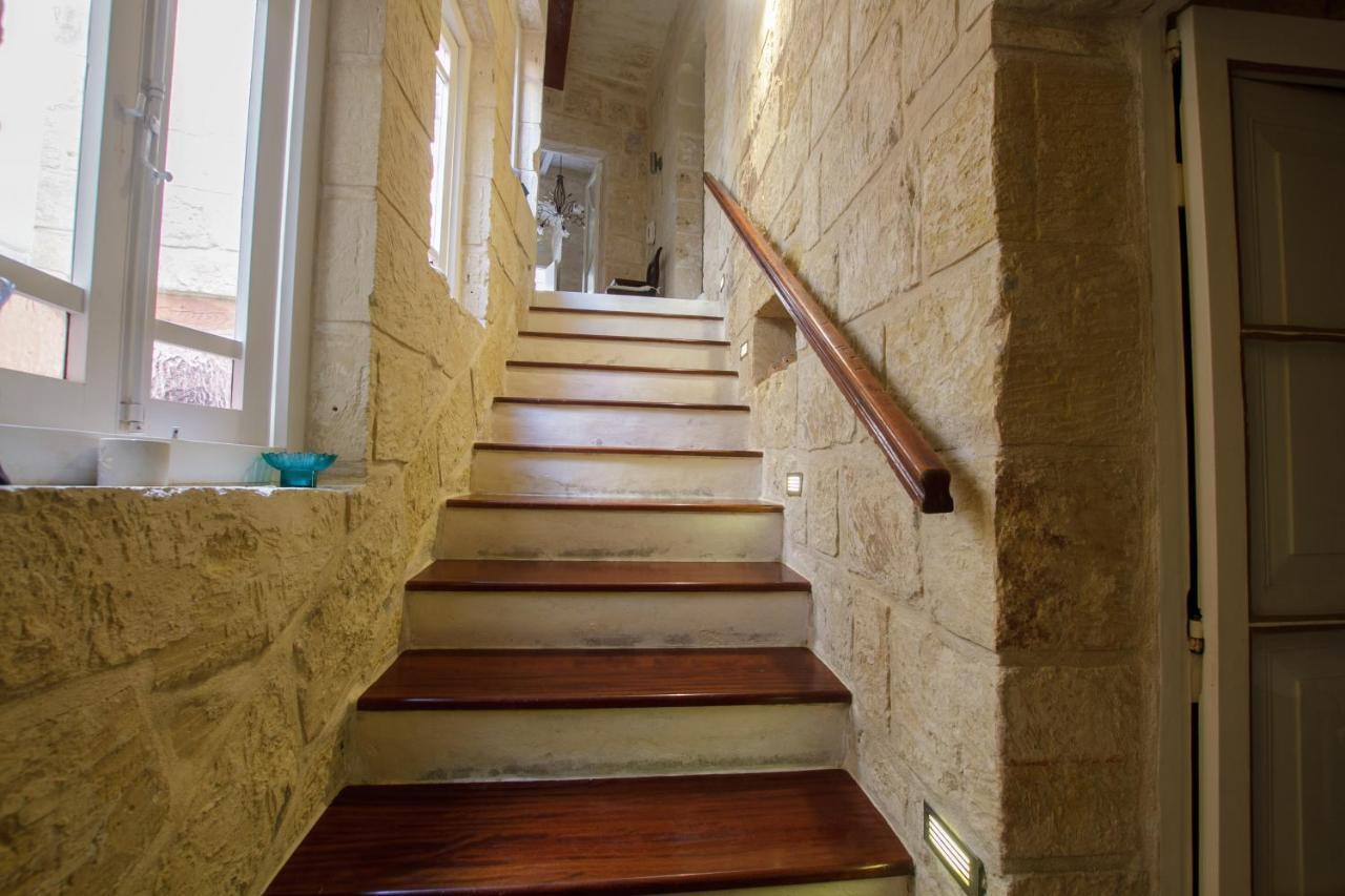 Town House Steeped In History Villa Rabat Exteriör bild